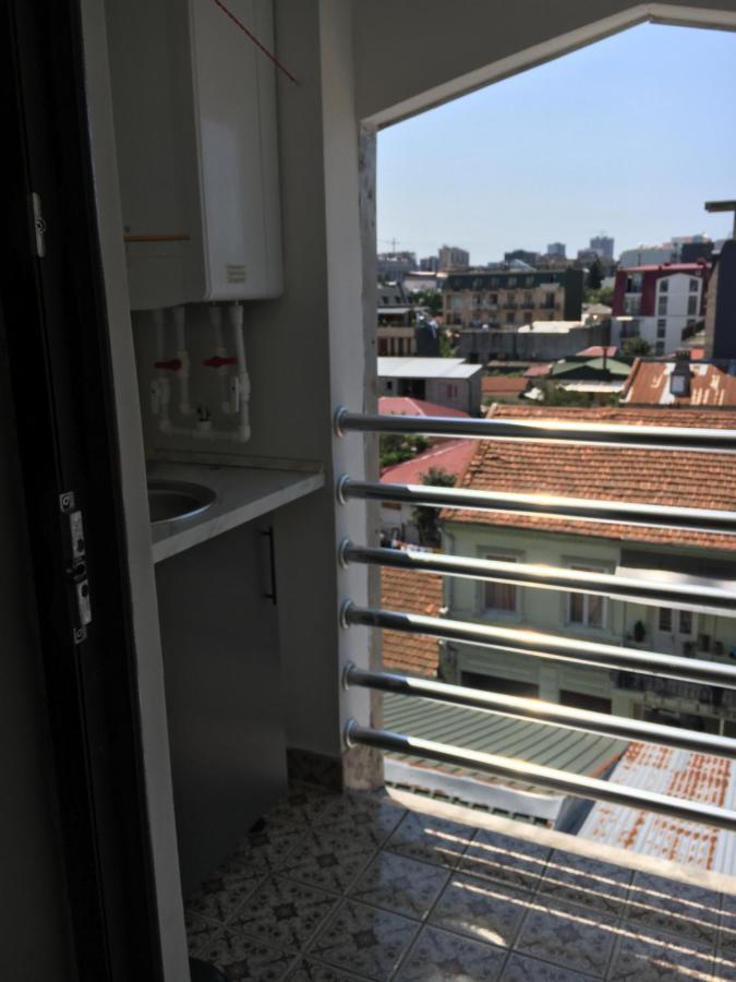 Cozy Guest House In Old Batumi Luaran gambar
