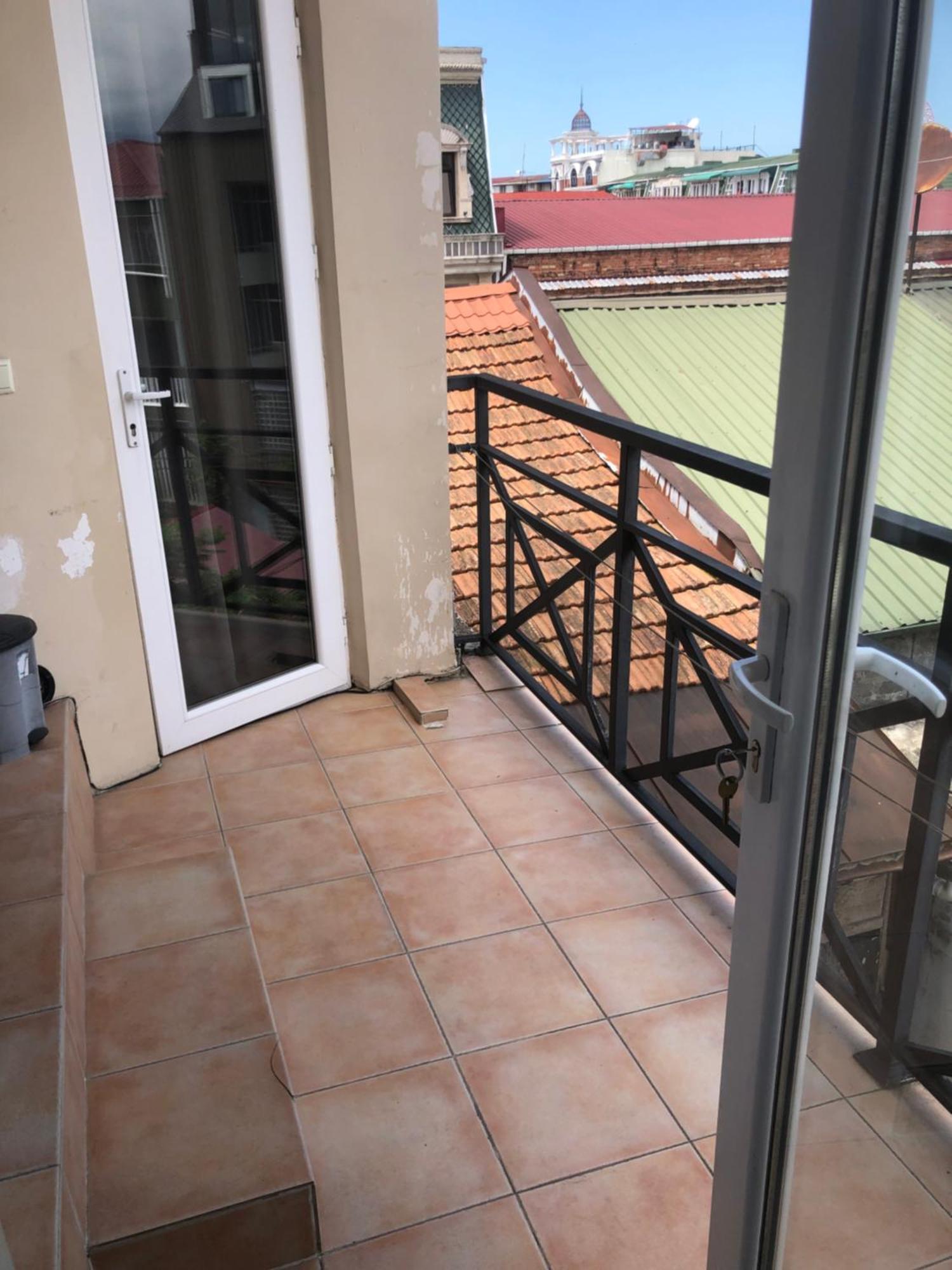 Cozy Guest House In Old Batumi Luaran gambar