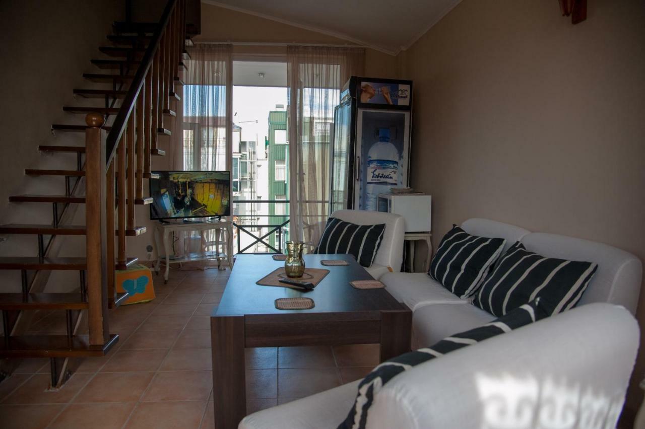 Cozy Guest House In Old Batumi Luaran gambar