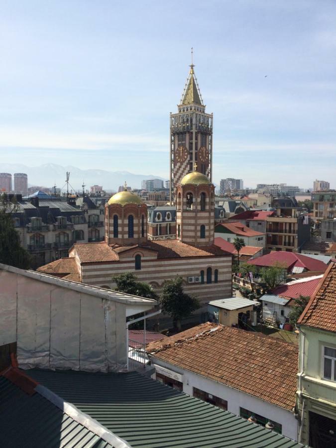 Cozy Guest House In Old Batumi Luaran gambar